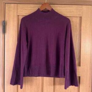Banana Republic Rich Plum 100% cashmere Turtleneck Sweater size XS oversized